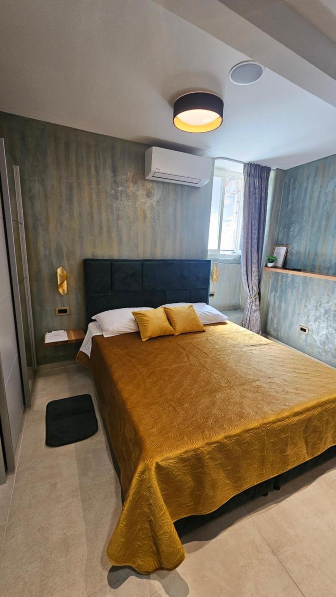 Dc II Downtown Apartment Ровінь Номер фото