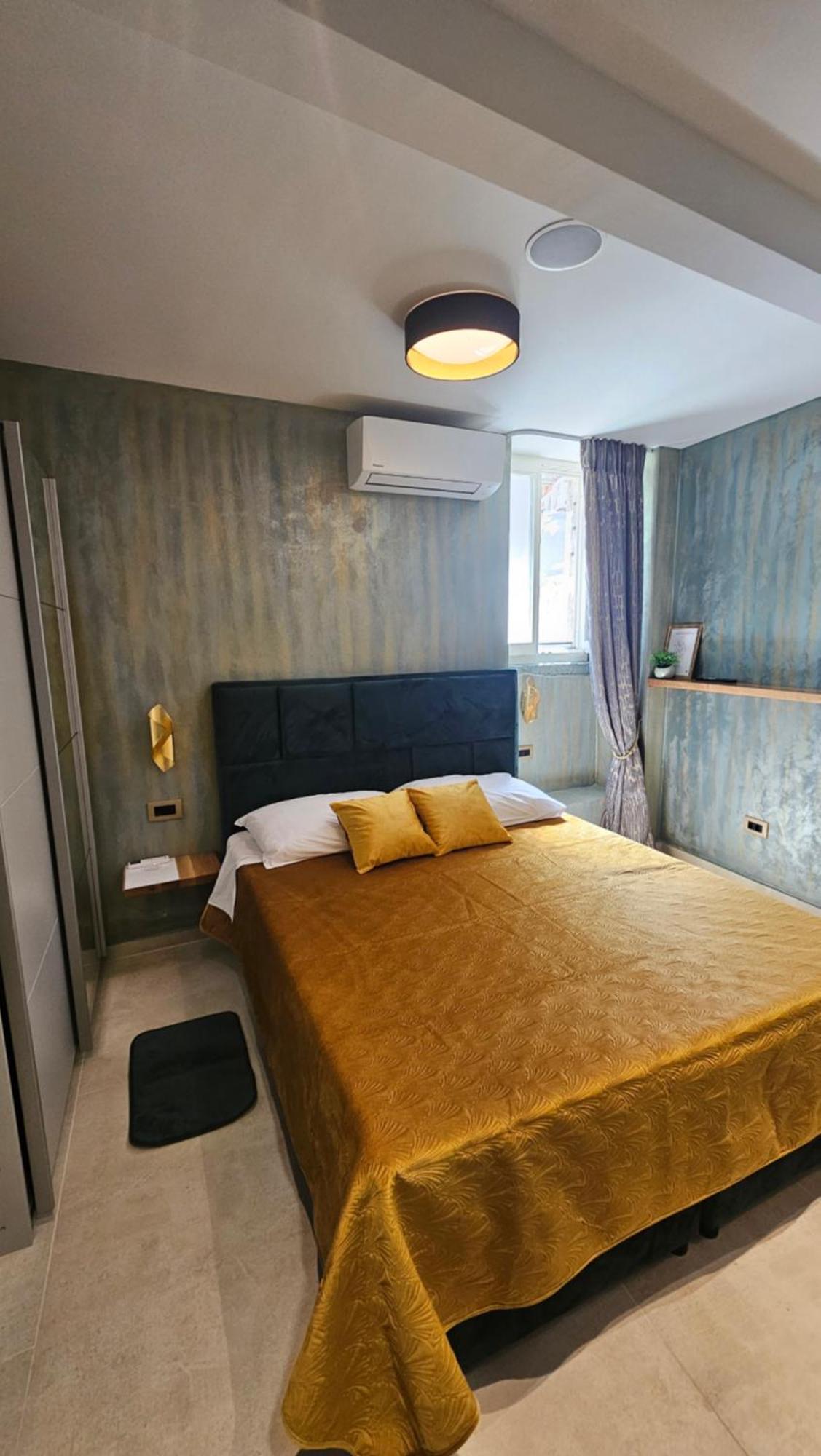 Dc II Downtown Apartment Ровінь Номер фото