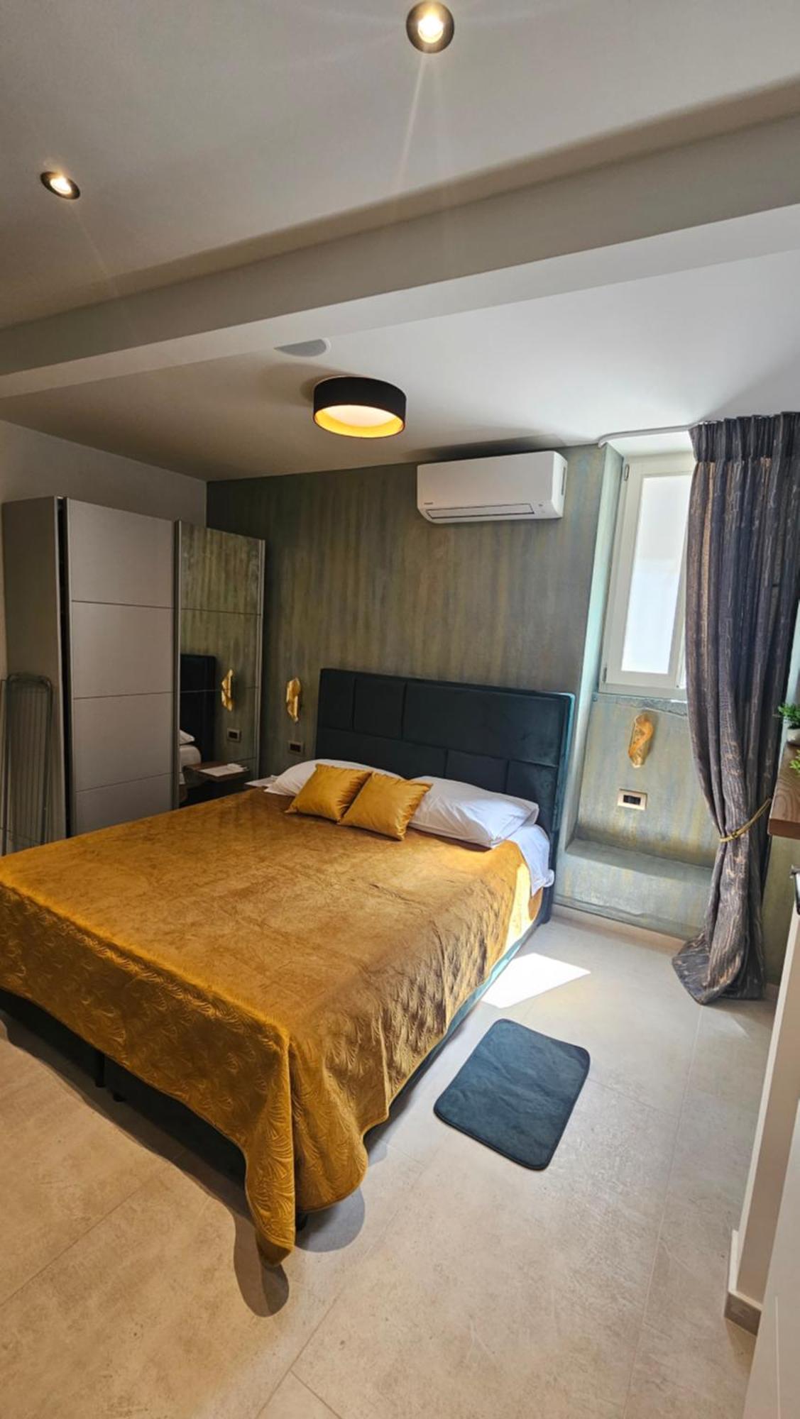 Dc II Downtown Apartment Ровінь Номер фото